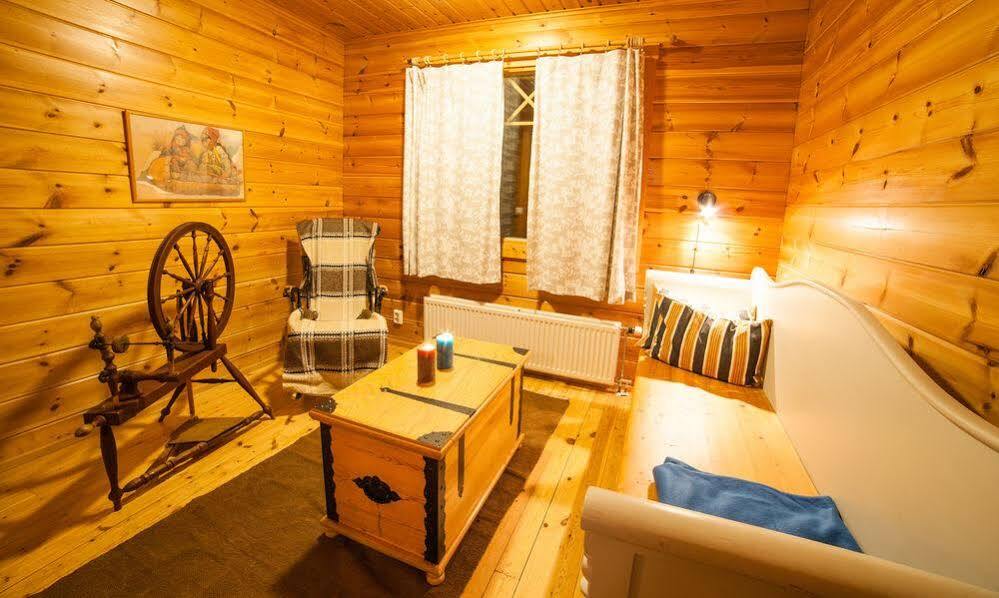 Torassieppi Cottages Pallastunturi Exterior photo